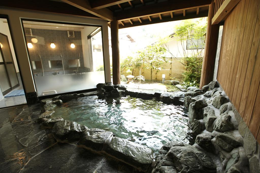 Irorino Yado Sankichi Hotel Ukuszu Kültér fotó