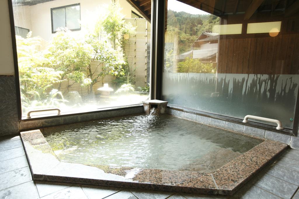 Irorino Yado Sankichi Hotel Ukuszu Kültér fotó